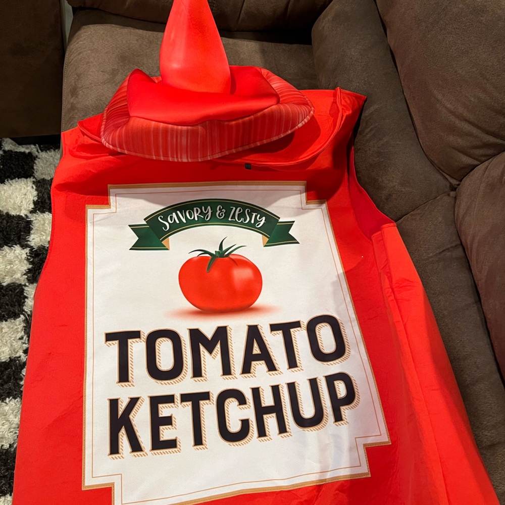 Ketchup costume